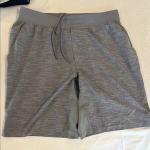 Lululemon Athletica Gray Athletic Shorts with Elastic Waistband